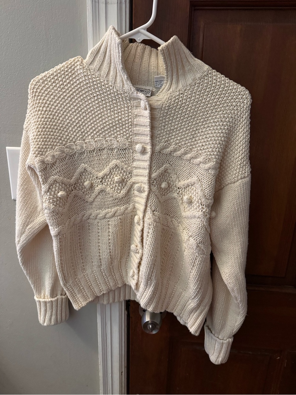 VTG Newport News Cream Cable & Bobble Button-Front Cardigan Cottagecore